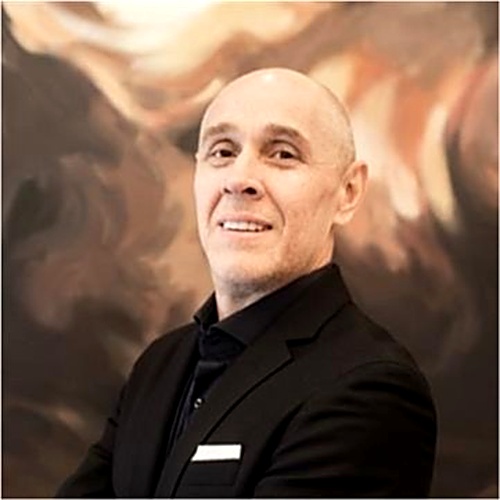 Erick Salas — Fundador de Infinity Group